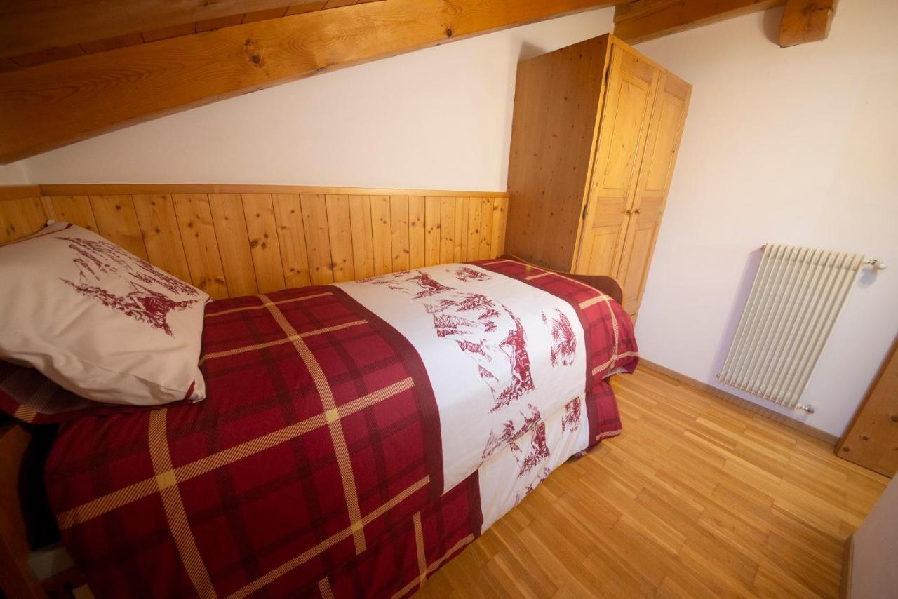 Appartamento Val Di Sole Dimaro Bagian luar foto